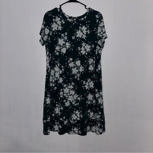J. Jill Wearever Green White Floral Tunic Top M